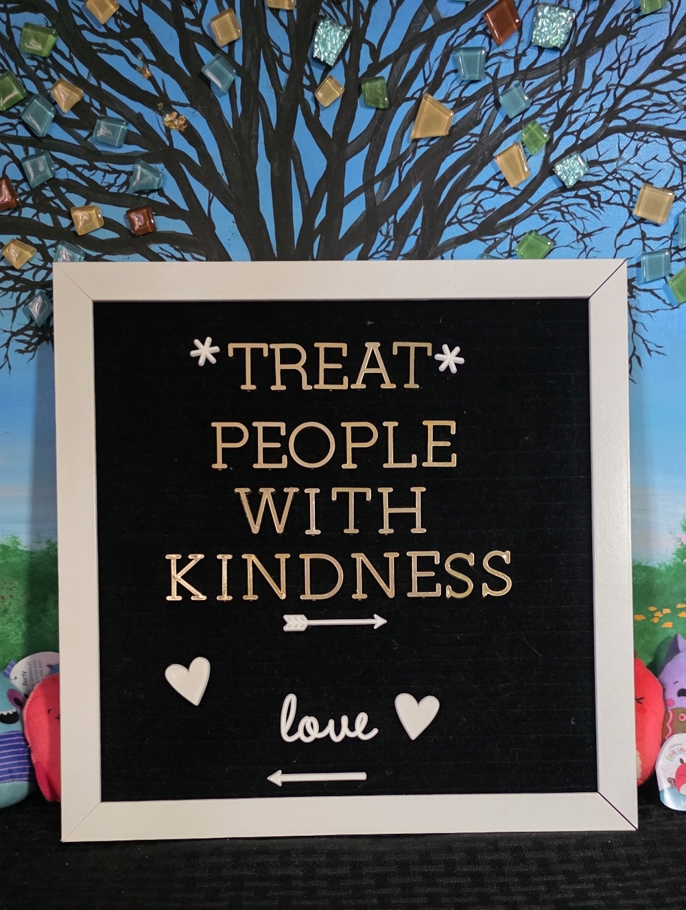Treat People With Kindness Letter Board - Black & White